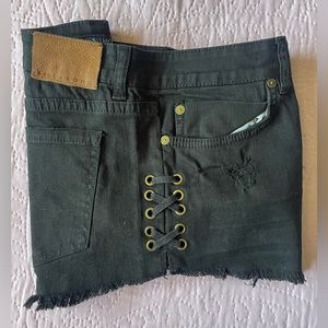 Black Billa bong jean shorts